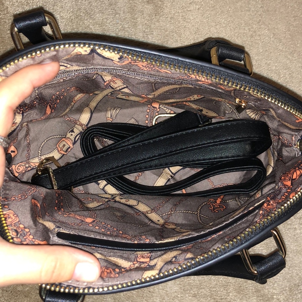 NWOT Purse - Picture 3 of 6